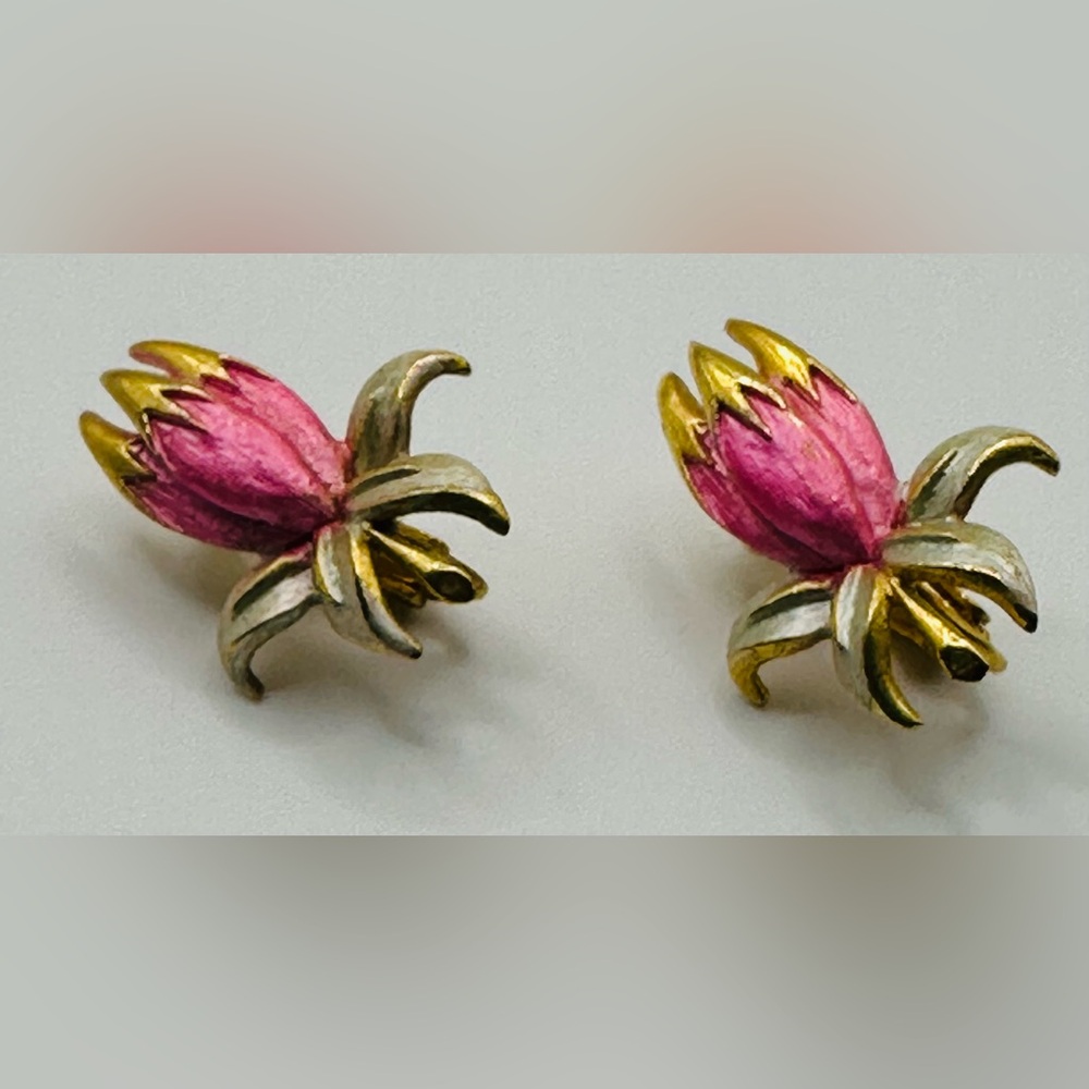 Park Lane Vintage Clip On Earrings